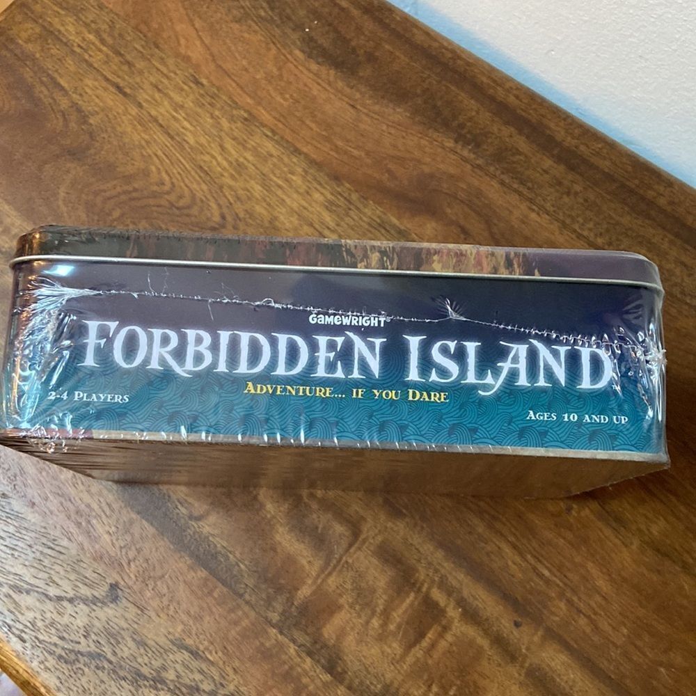 Forbidden Island Gamewright Game New - Picture 6 of 8